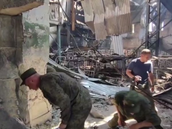 Roman Doniecki: Jak to „Ruskie” jeńców ukraińskich w więzieniu w Jelienowce (Ołeniwka) mordowali w piwnicach strzałem z „Huragana” w potylicę. Naprawdę, „media wolnego&nbsp;świata”?